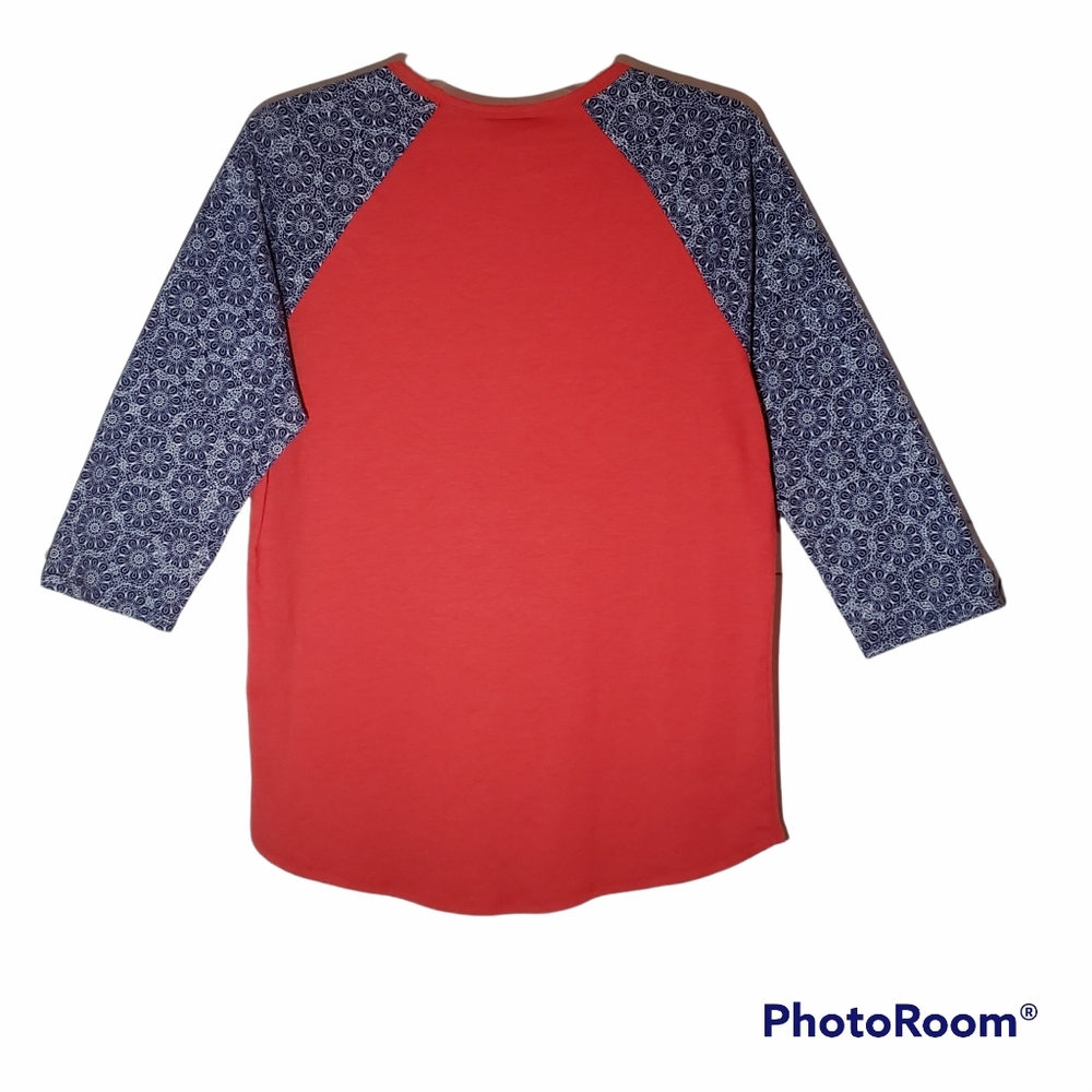 Lularoe womens XL Randy top pullover blue red. 268 - Picture 5 of 5